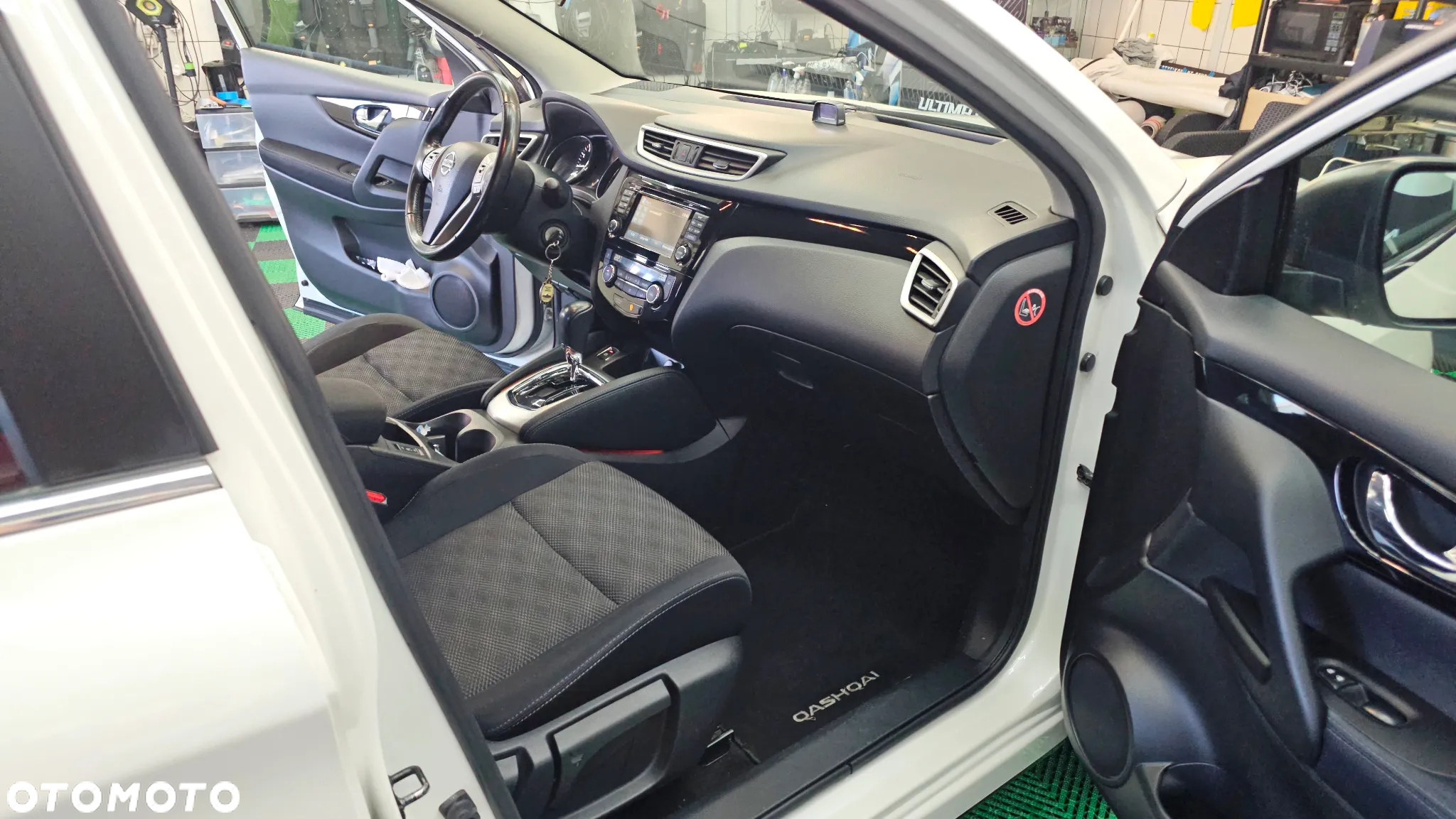Nissan Qashqai - 4