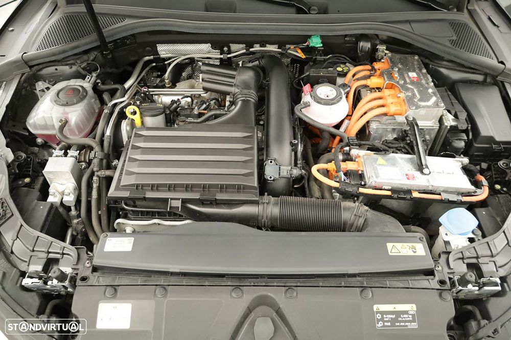 Audi A3 Sportback 45 TFSIe S line - 25