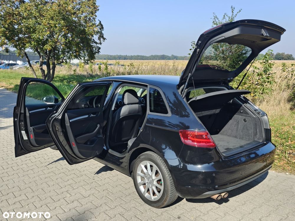 Audi A3 Sportback - 21