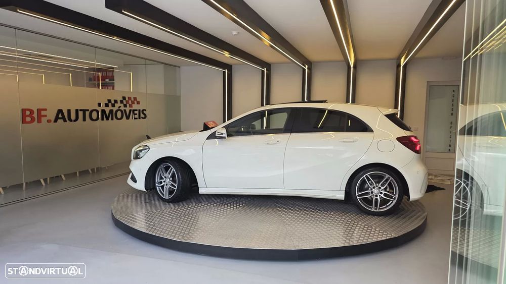 Mercedes-Benz A 200 d AMG Line - 14