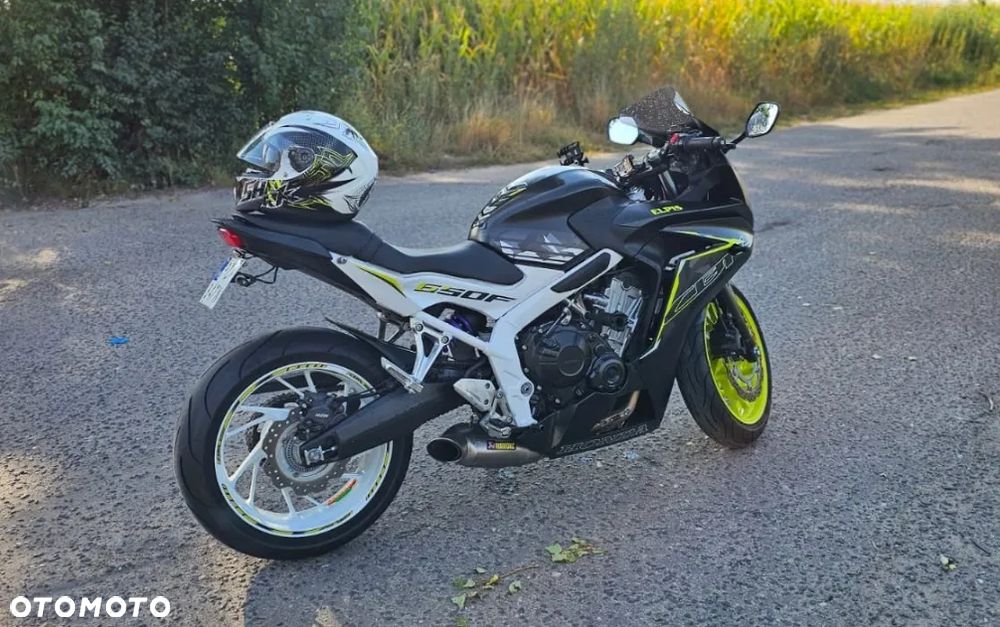 Honda CBR - 1