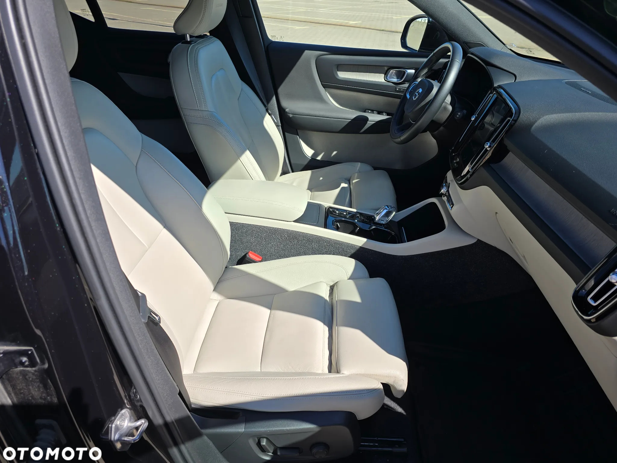 Volvo XC 40 T5 AWD Geartronic Inscription - 19