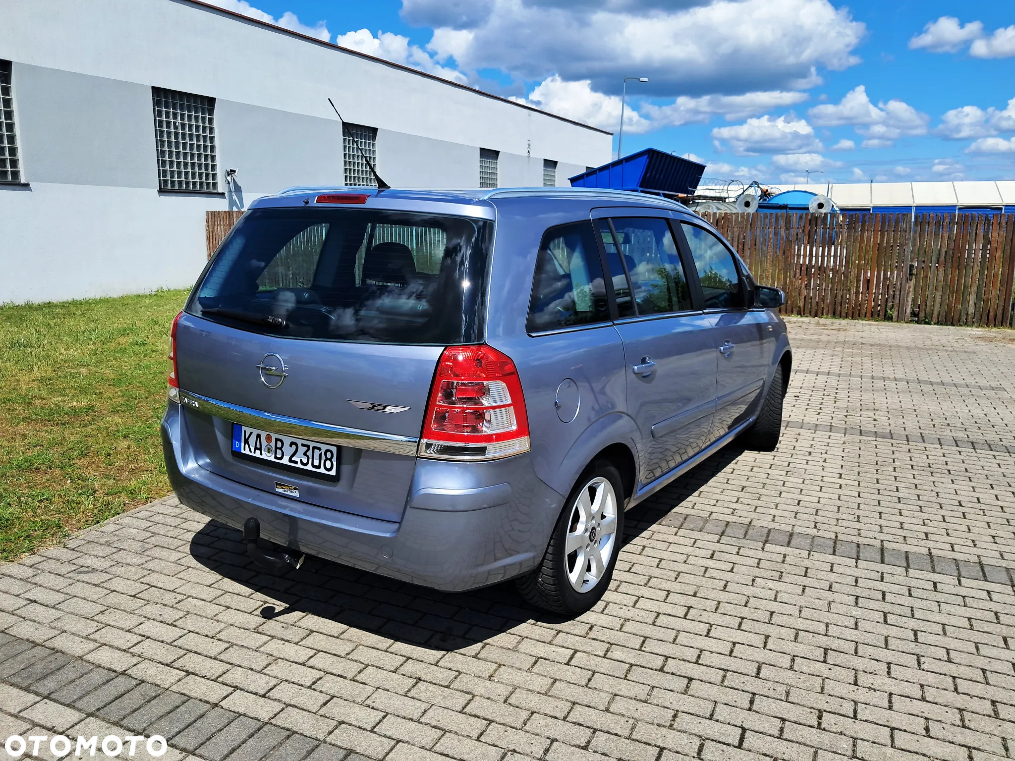 Opel Zafira 1.8 Cosmo - 7