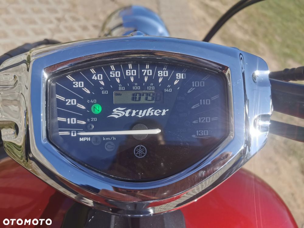 Yamaha XVS - 6