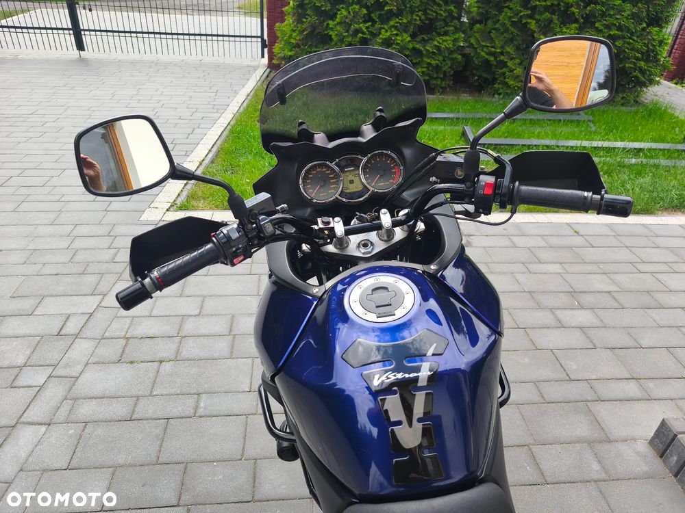 Suzuki DL - 28
