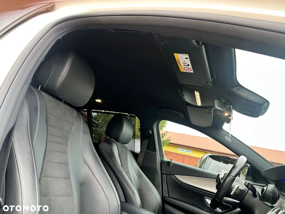 Mercedes-Benz Klasa E 300 de T 9G-TRONIC AMG Line - 28