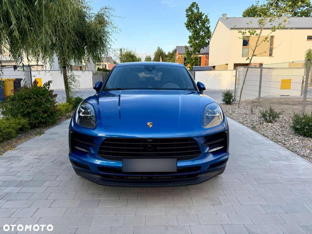 Porsche Macan Standard - 2