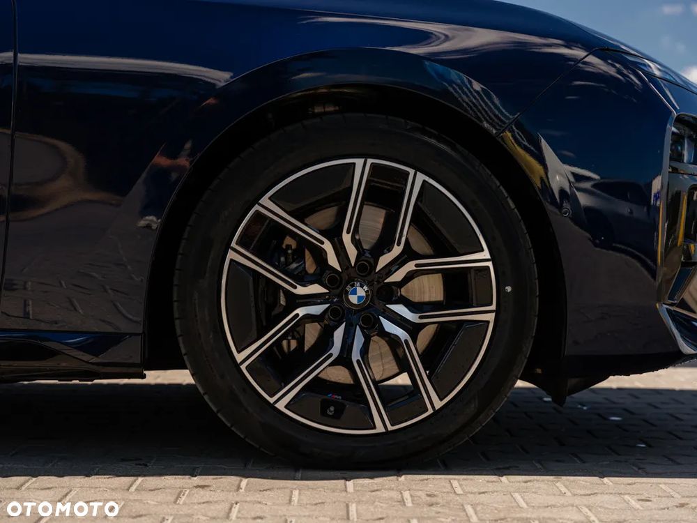 BMW Seria 7 740d xDrive - 4