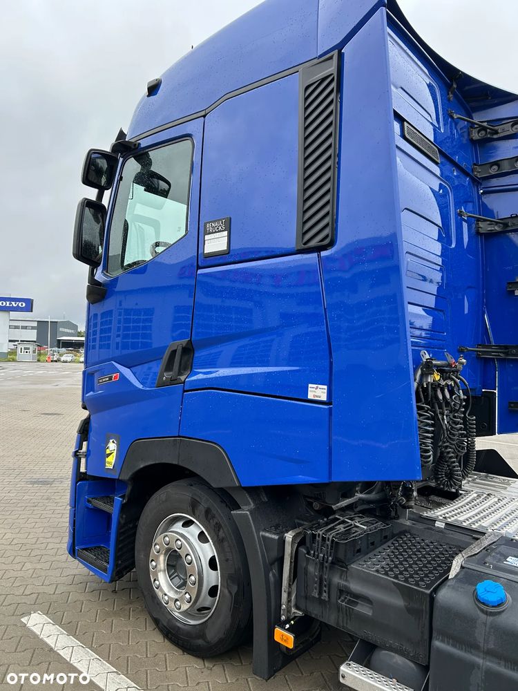 Renault Renault Trucks T HIGH T4X2 X-LOW 13L E6 - 2