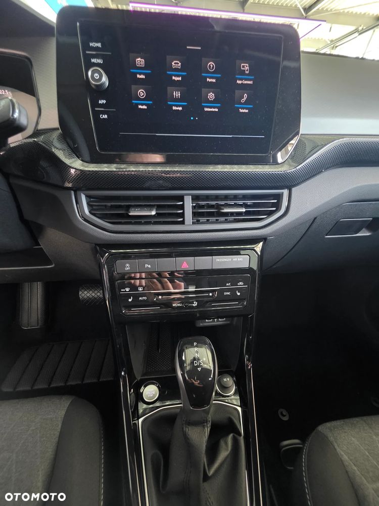 Volkswagen T-Cross 1.0 TSI Life Plus DSG - 12