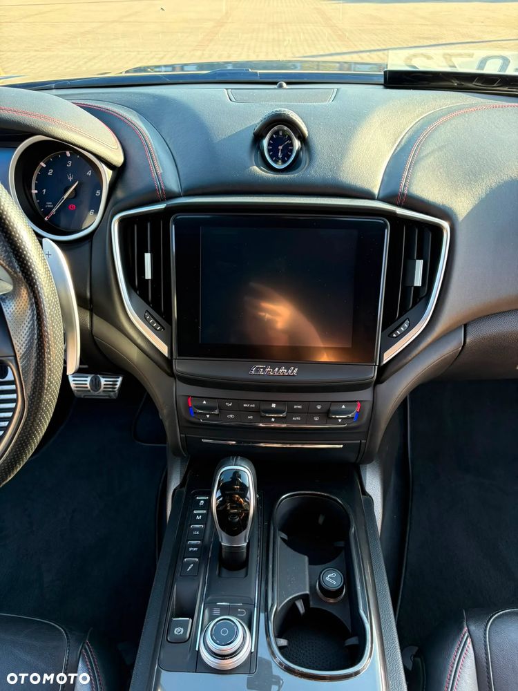 Maserati Ghibli Diesel Granlusso - 39