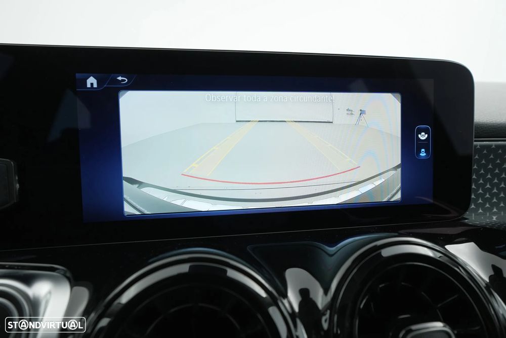 Mercedes-Benz GLB 200 d Style - 16