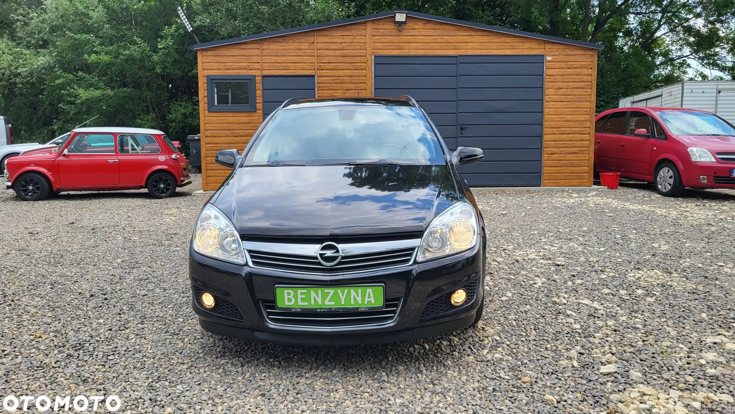 Opel Astra 1.4 Caravan - 12