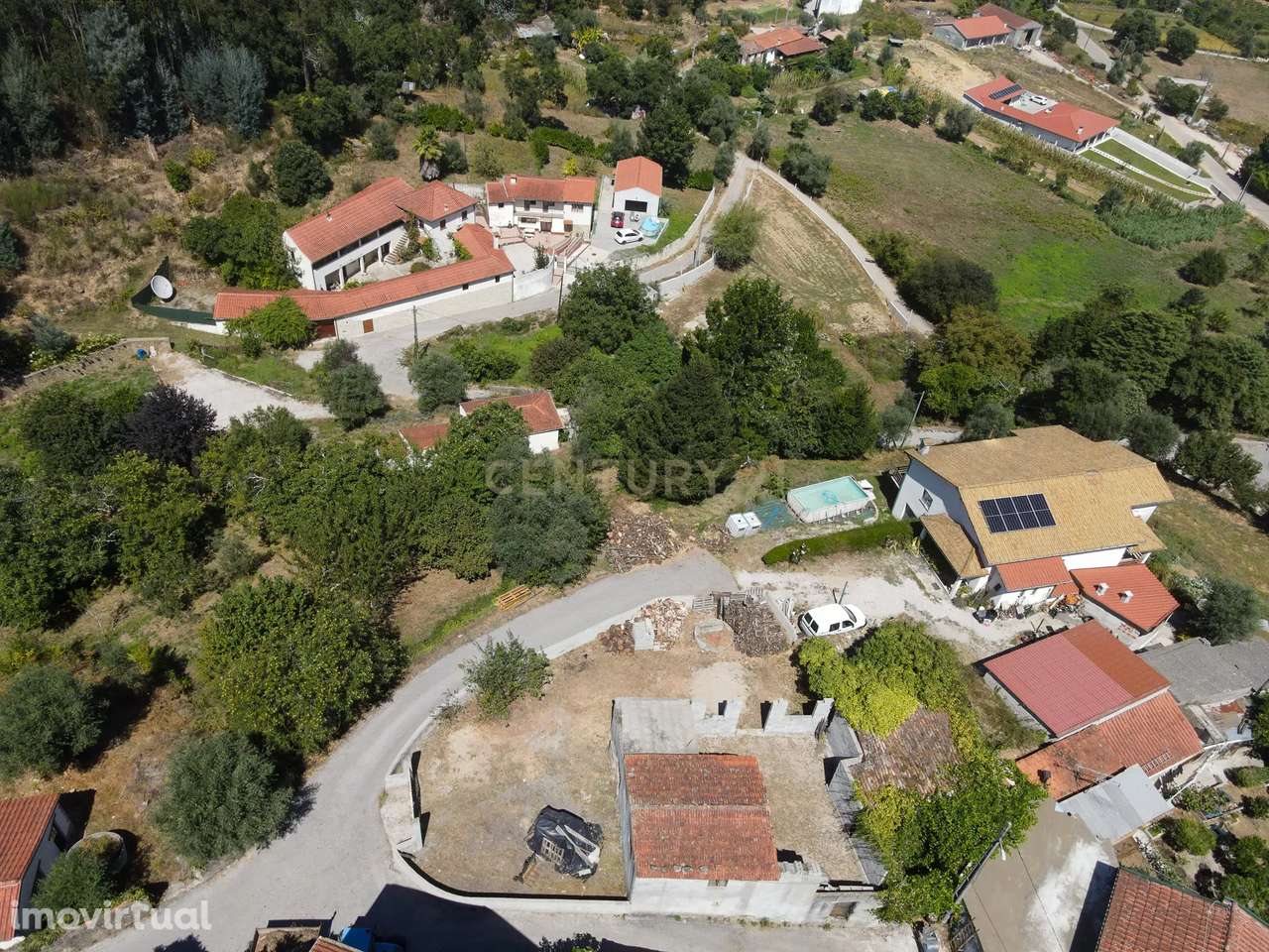 Casa para restaurar com terreno - Grande imagem: 5/22