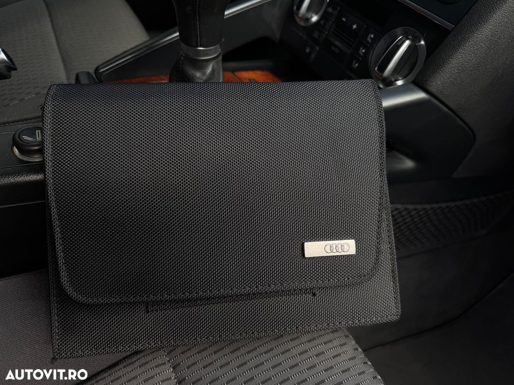 Audi A3 Sportback 2.0 TDI Ambiente - 25
