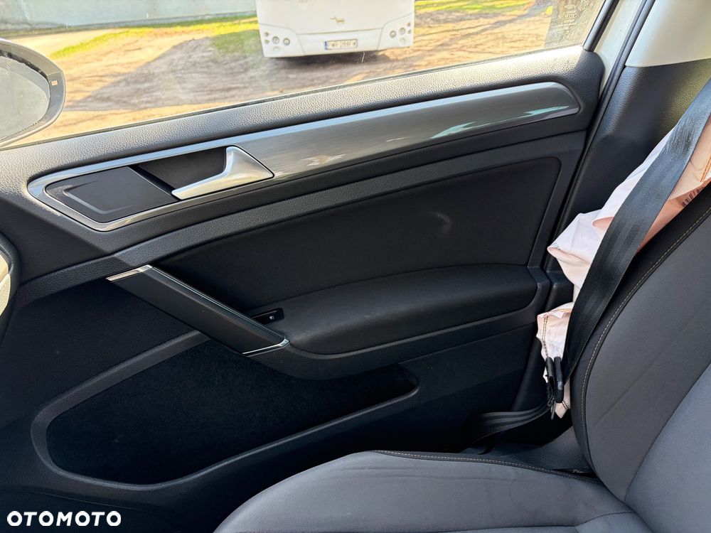 Volkswagen Golf 1.2 TSI BlueMotion Technology Allstar - 16