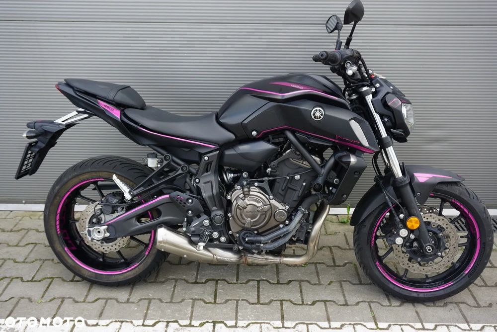 Yamaha MT - 2