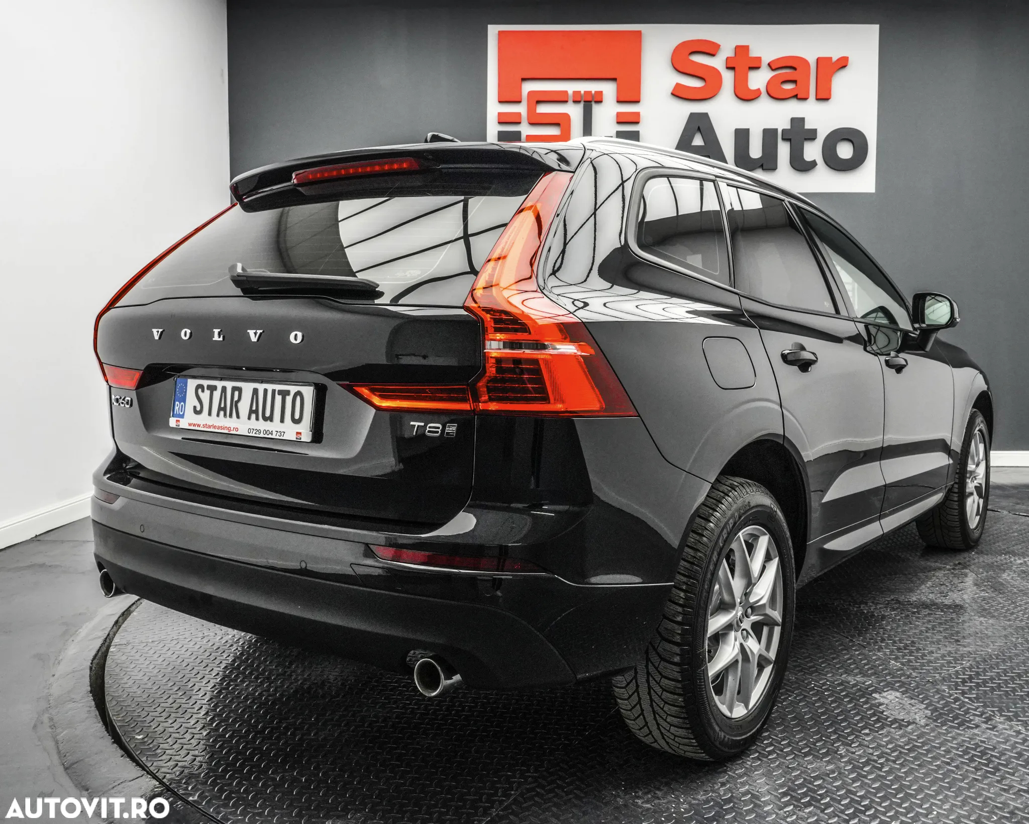Volvo XC 60 T8 Twin Engine AWD Momentum Pro - 6