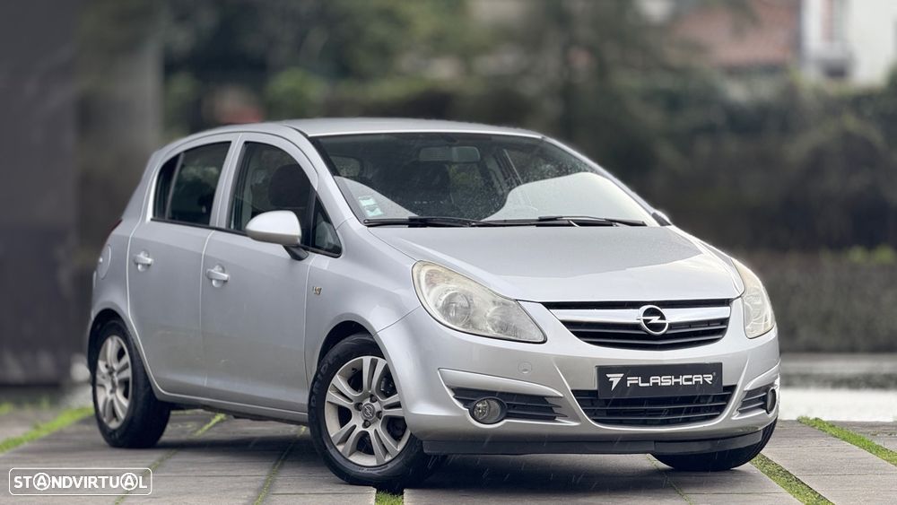 Opel Corsa 1.3 CDTI Enjoy EcoFLEX - 2