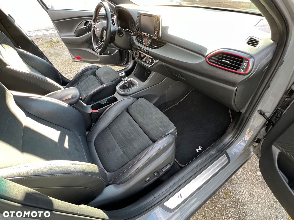 Hyundai i30 N - 17