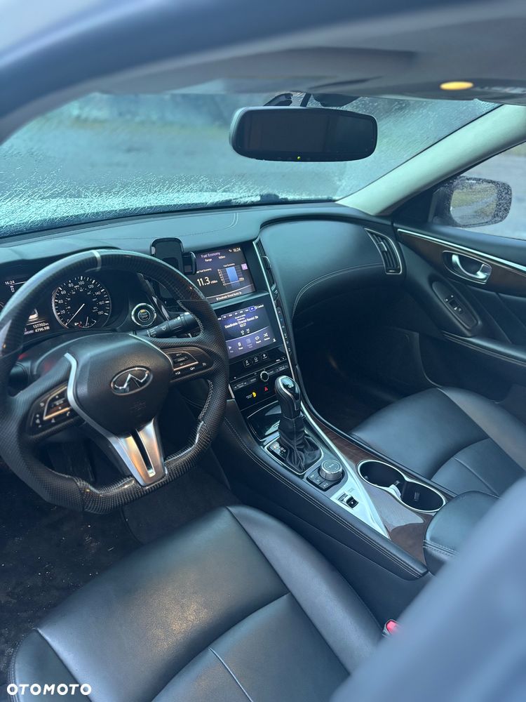 Infiniti Q50 - 12