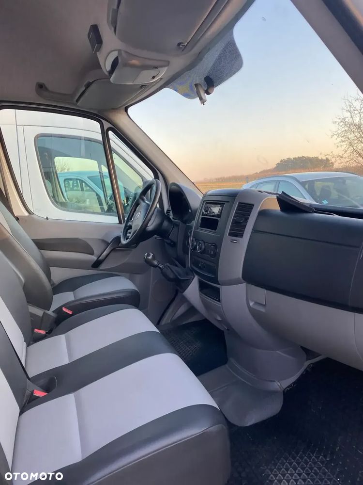 Volkswagen CRAFTER - 7