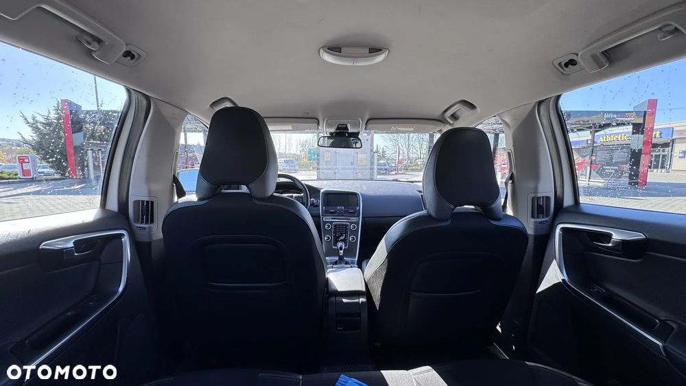 Volvo XC 60 - 13