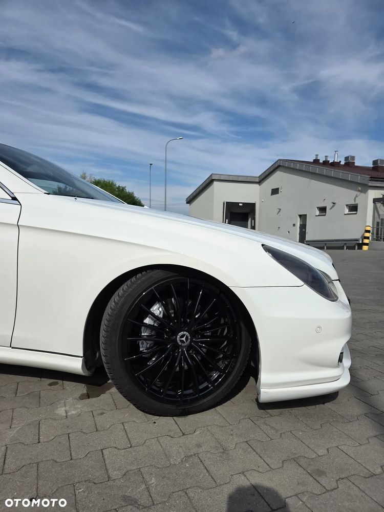 Mercedes-Benz CLS 500 - 6