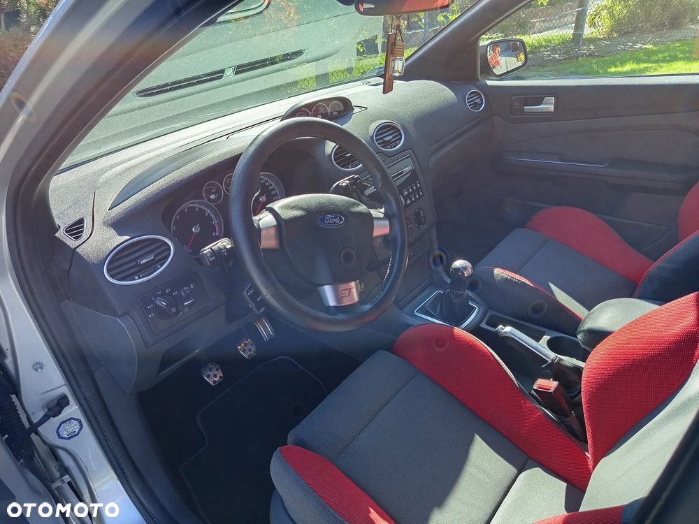 Ford Focus 2.5 ST - 5