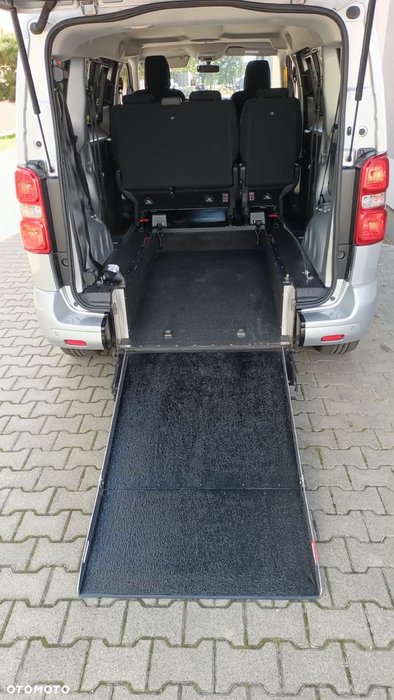 Peugeot Traveller L1 2.0 EAT6 Business - 8