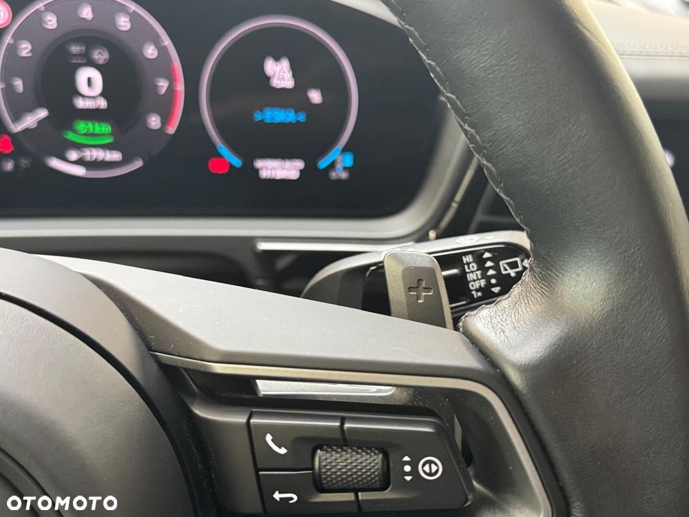 Porsche Cayenne - 15