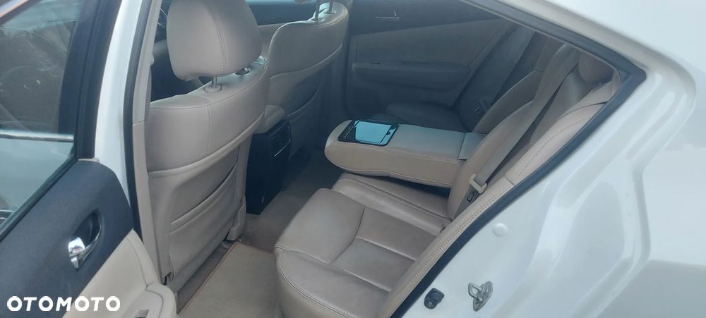 Nissan Maxima 3.5 S - 12
