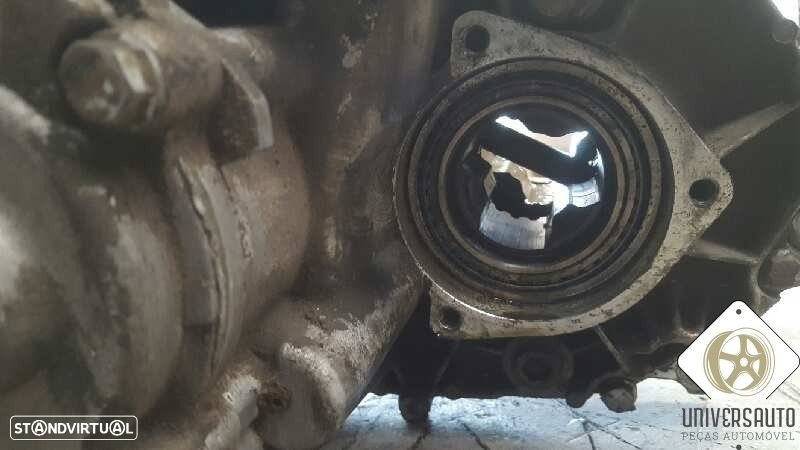 CAIXA VELOCIDADES FIAT PUNTO 1999 - 4
