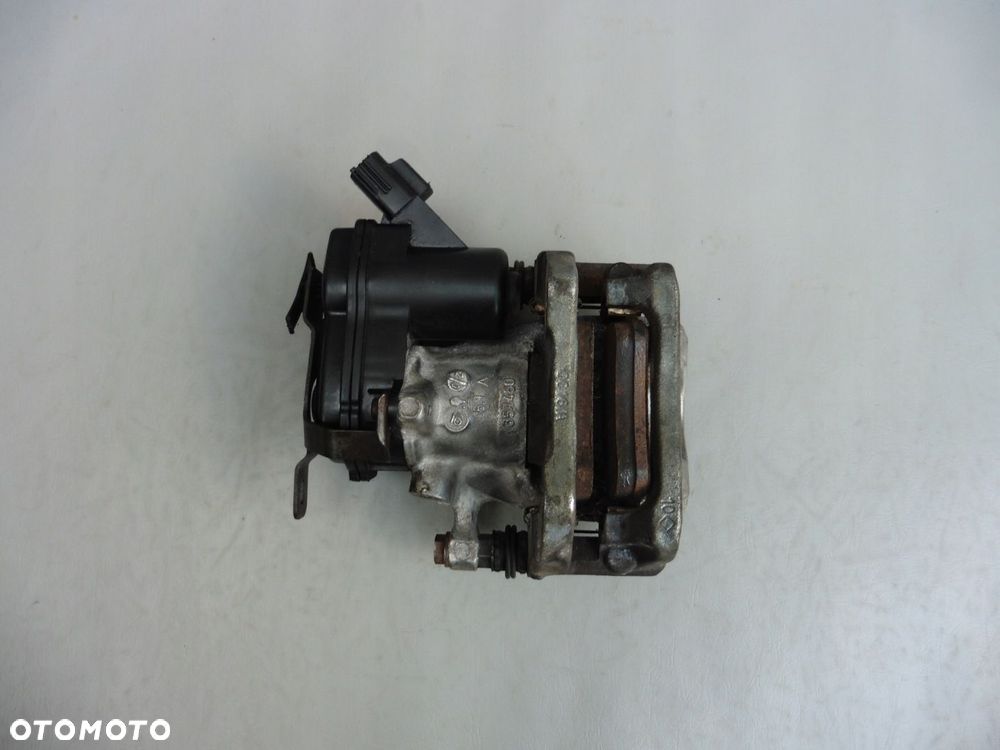ZACISK HAMULCOWY KLOCKI PRAWY TYŁ RENAULT MEGANE IV 440007045R - 3
