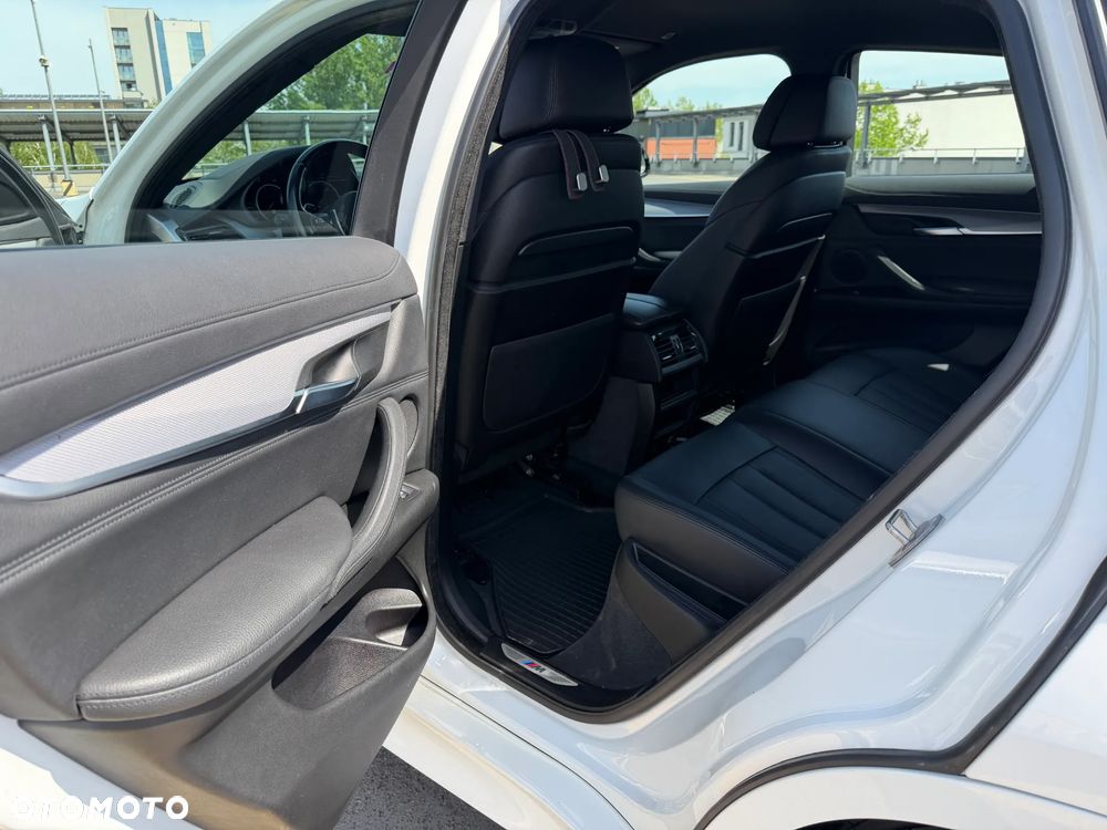 BMW X6 xDrive30d - 9