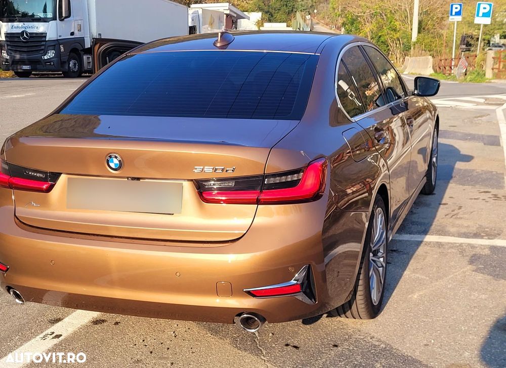BMW Seria 3 320d Aut. Luxury Line - 23