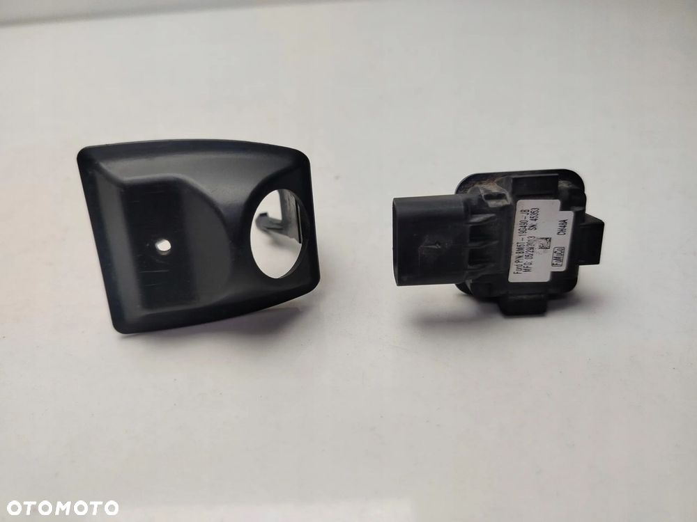 FORD FOCUS MK3 10R- KAMERA COFANIA BM5T-19G490-JB - 2