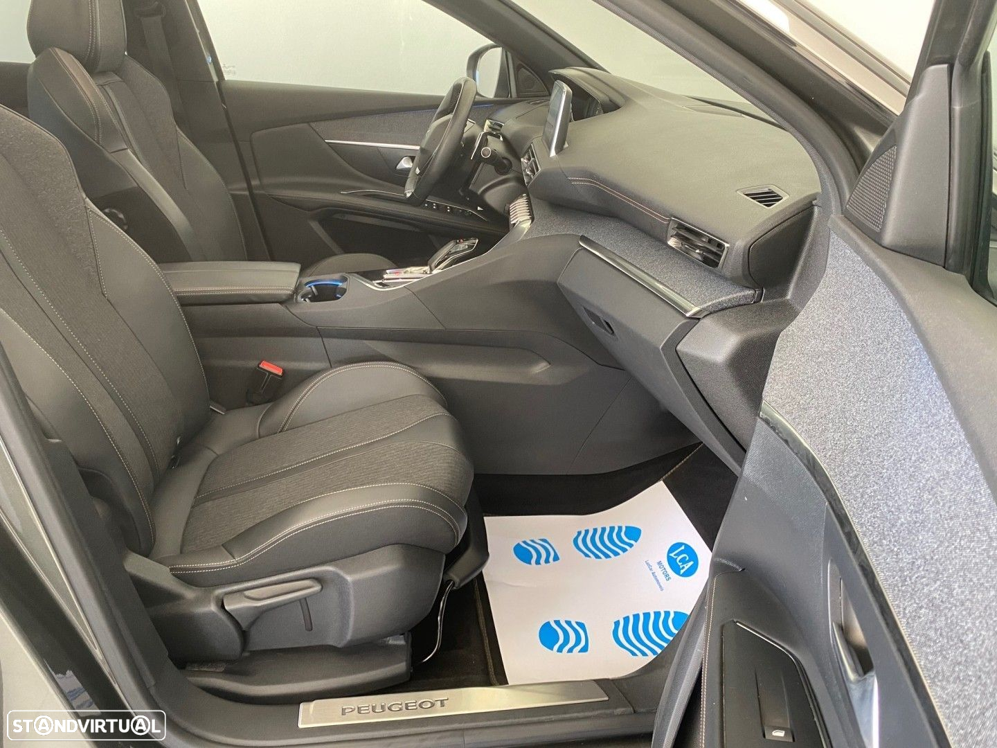Peugeot 3008 1.6 Hybrid GT Line e-EAT8 - 22