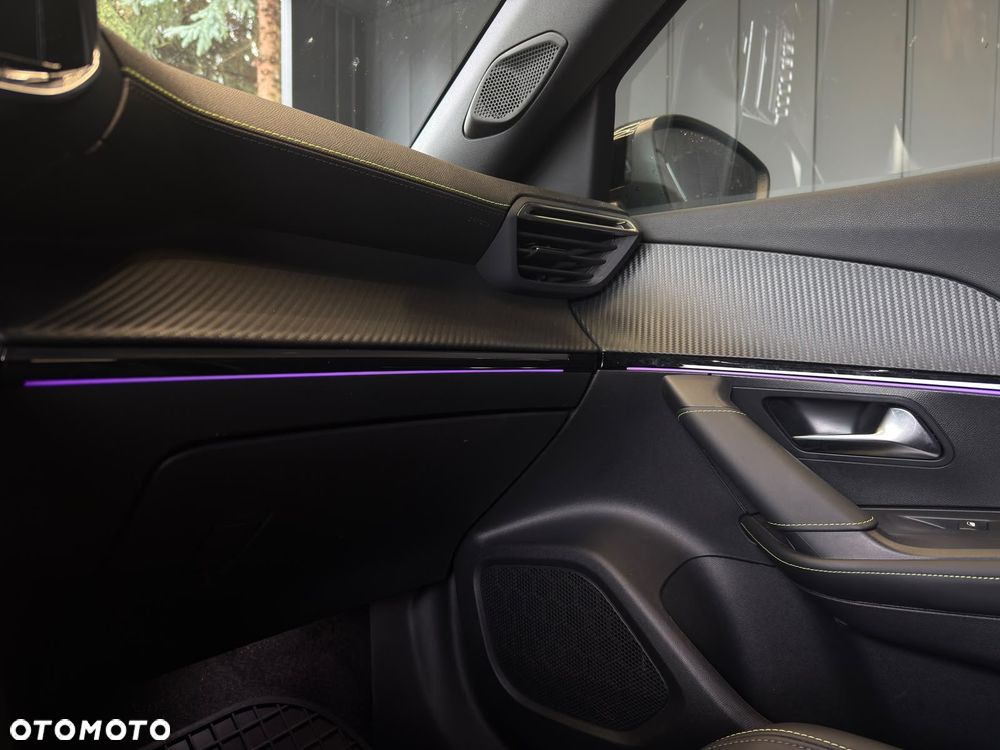 Peugeot 2008 1.2 PureTech GT S&S EAT8 - 23