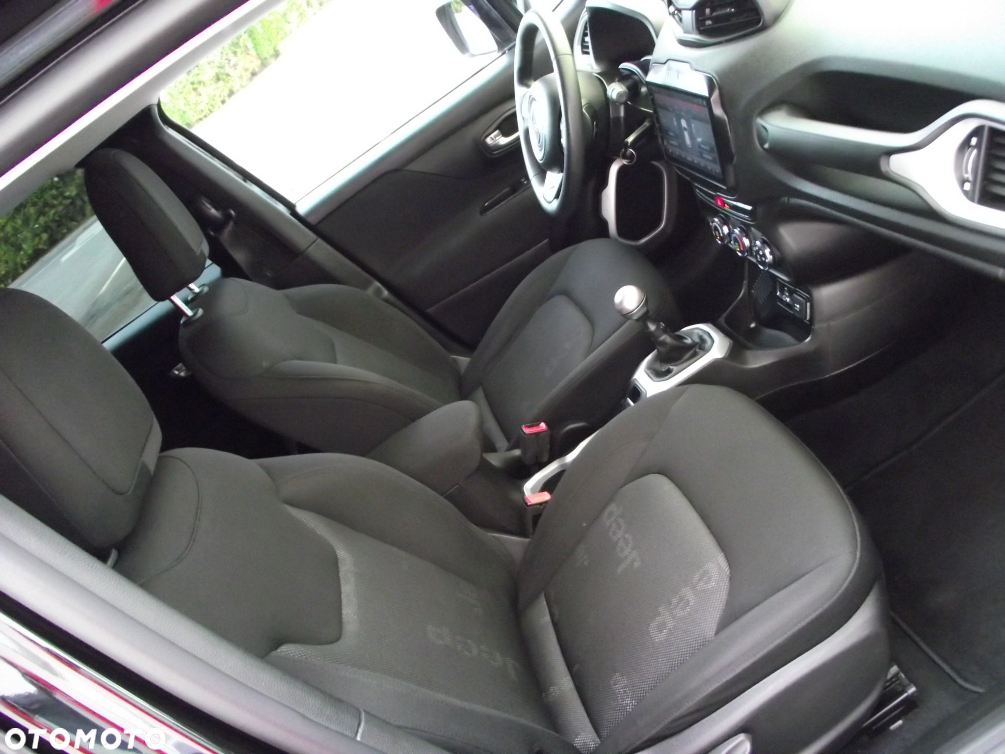 Jeep Renegade 1.6 E-TorQ Sport FWD - 18