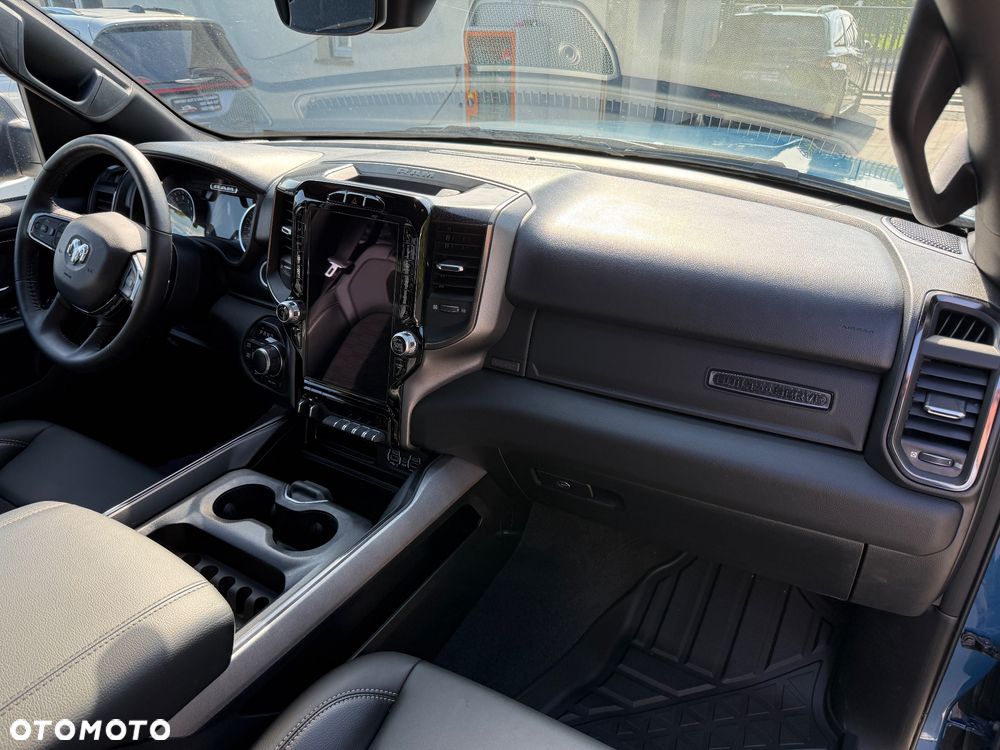 RAM 1500 - 24