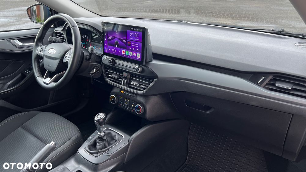 Ford Focus 1.0 EcoBoost Trend Edition - 9