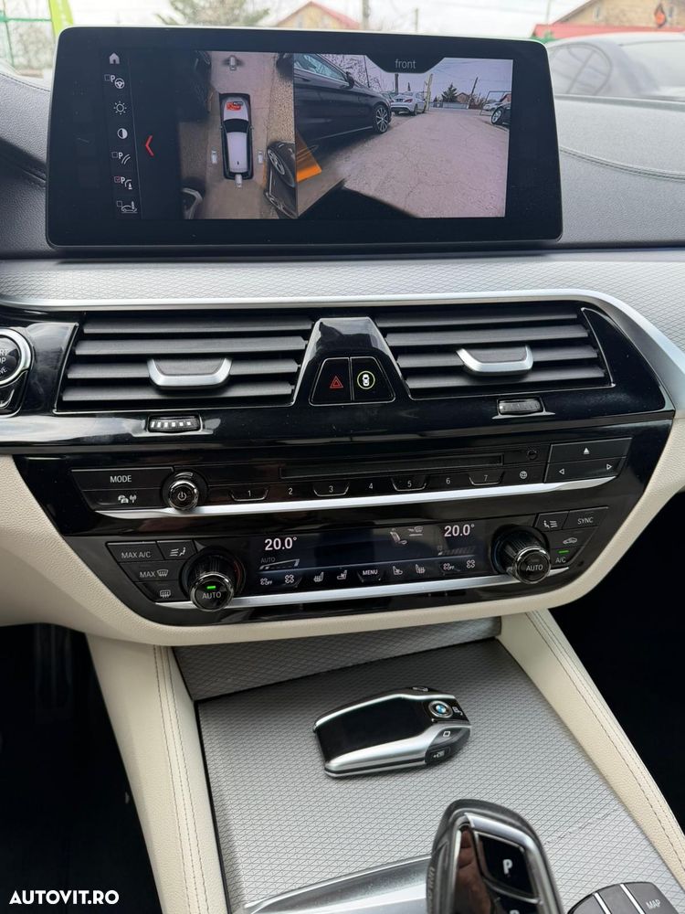 BMW Seria 5 540d xDrive AT - 13