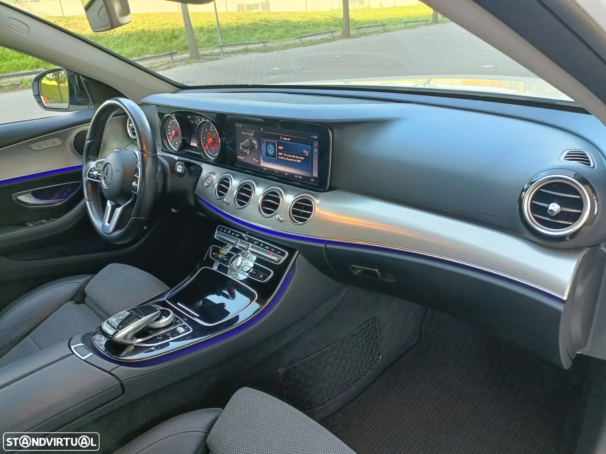 Mercedes-Benz E 300 T 9G-TRONIC Exclusive - 20