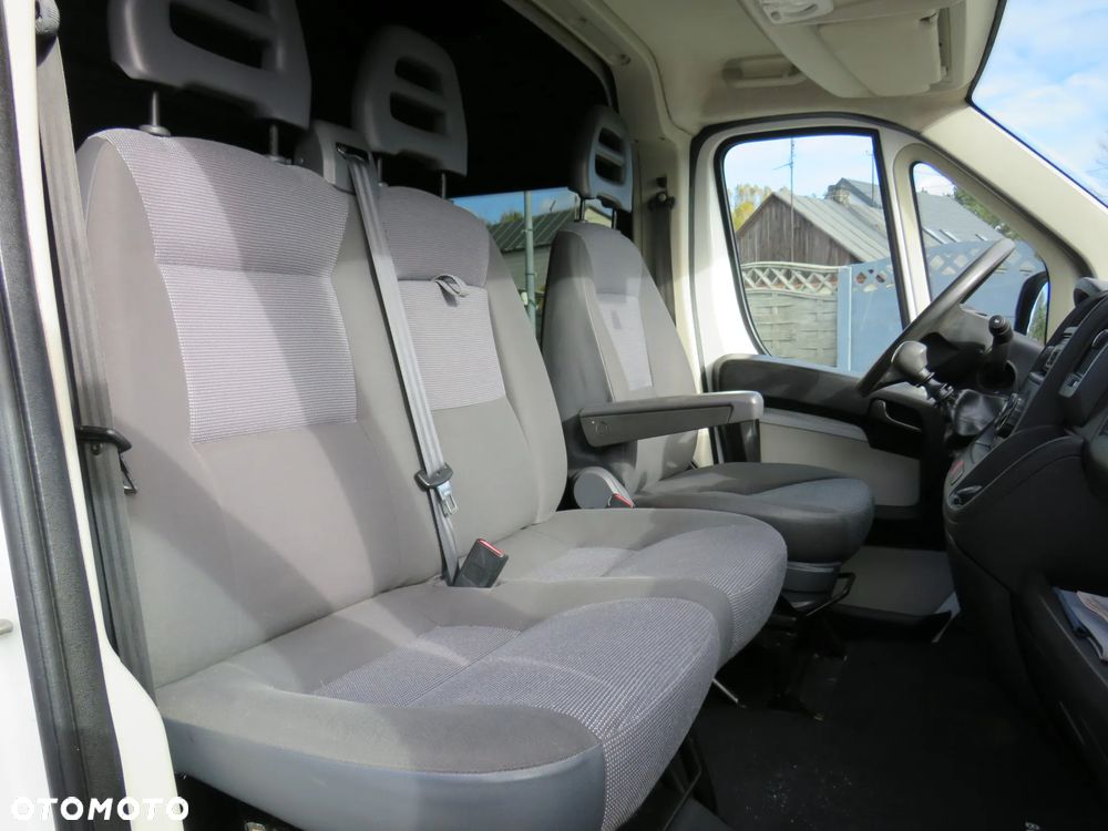 Peugeot Boxer L2H2 2.2HDI 130Ps *Brygadówka*7 osób* - 32