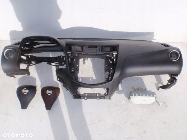 nissan navara np300 deska kokpit konsol poduszki - 5