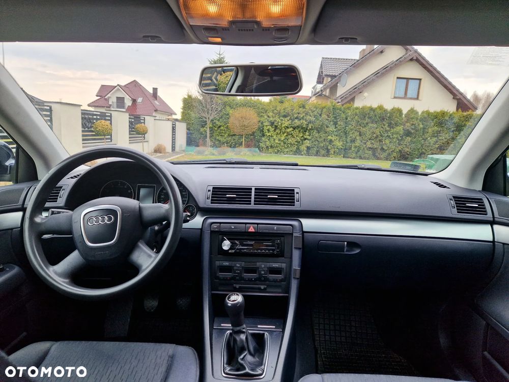 Audi A4 Avant 1.6 - 12