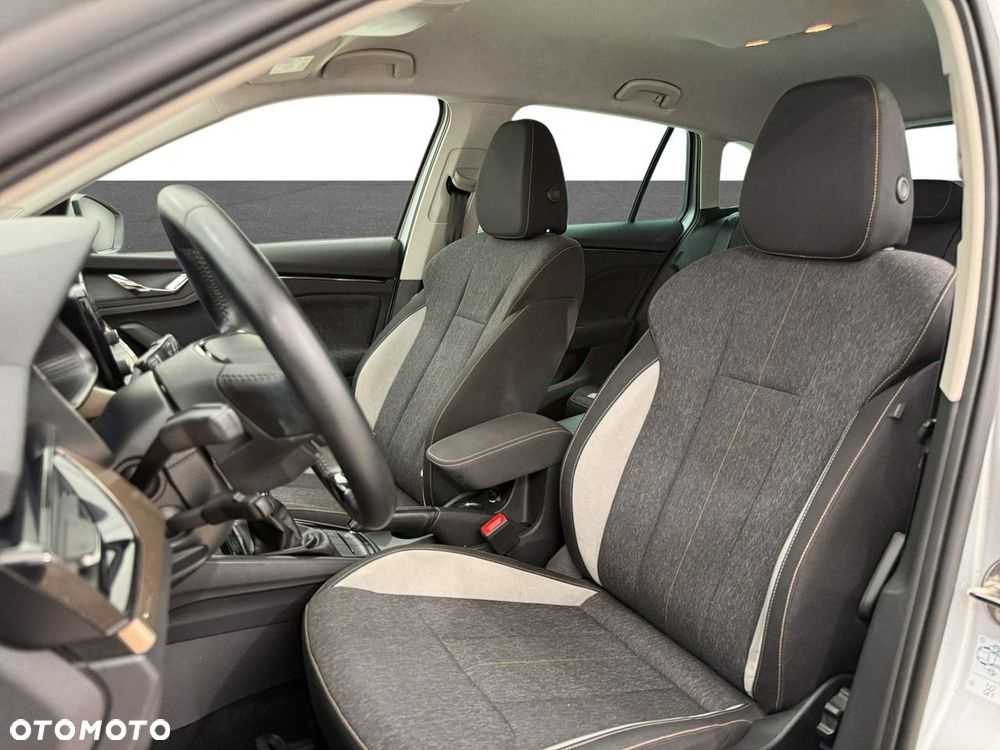 Skoda Scala 1.5 TSI Style DSG - 11