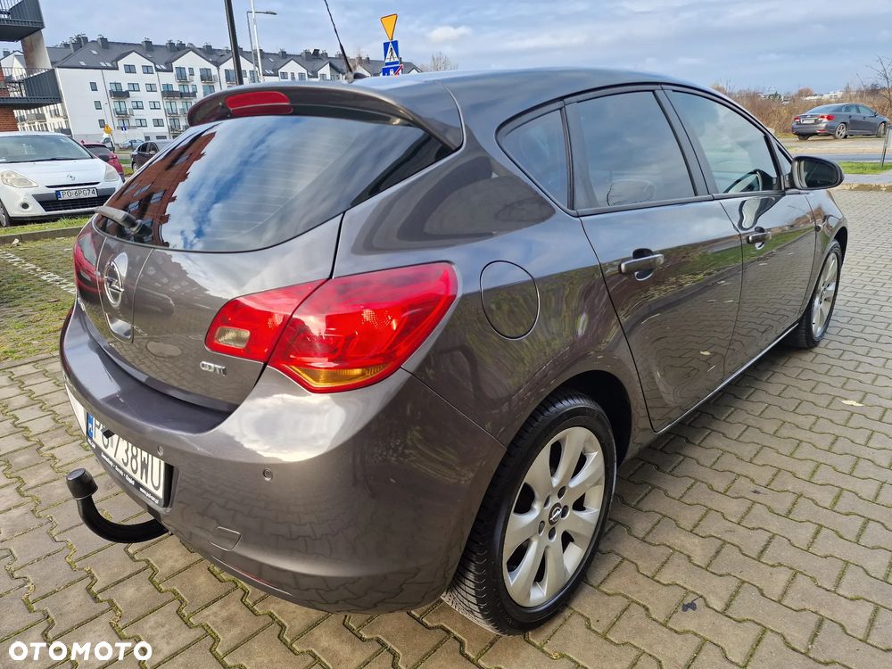Opel Astra 1.7 CDTI DPF Design Edition - 4