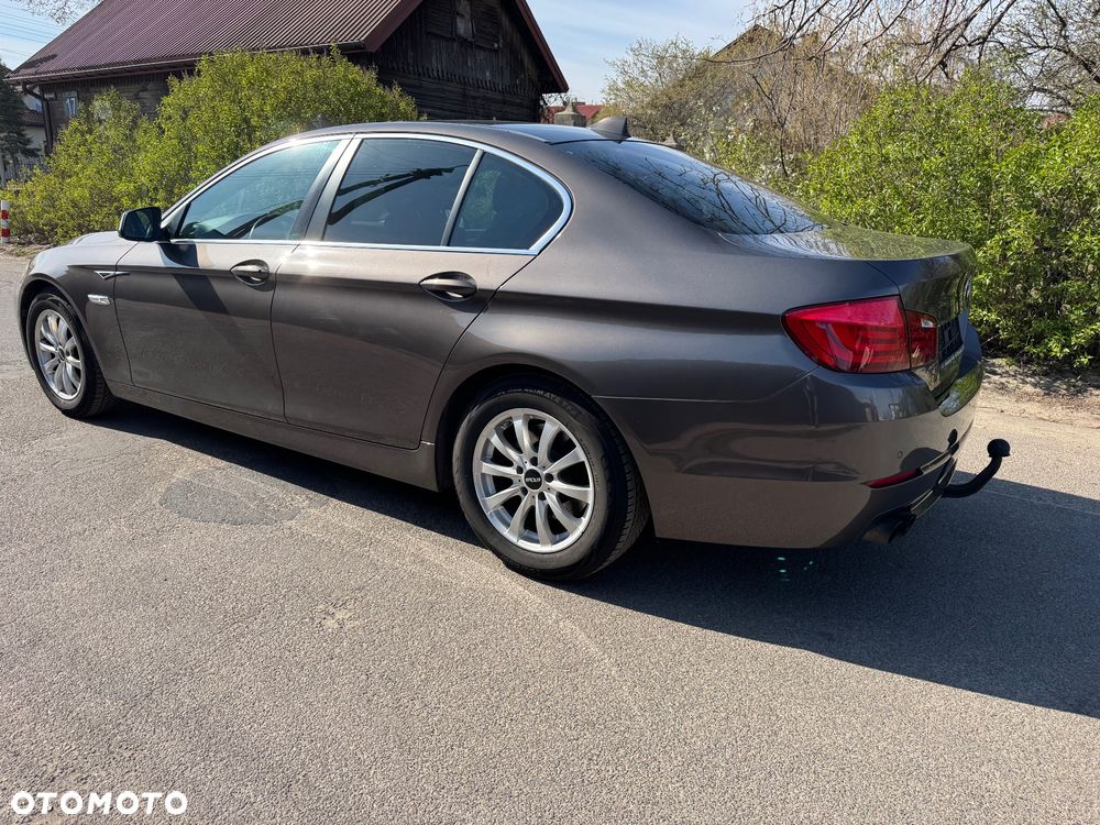 BMW Seria 5 520d Sport-Aut - 6